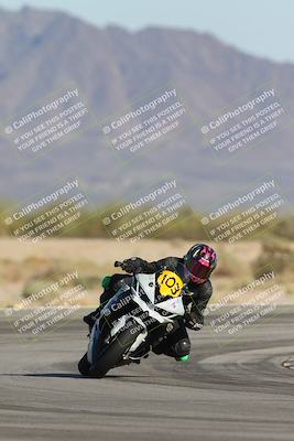 media/Oct-04-2025-CVMA (Sat) [[408bcdd6e4]]/Race 14-500-400-350 Supersport/